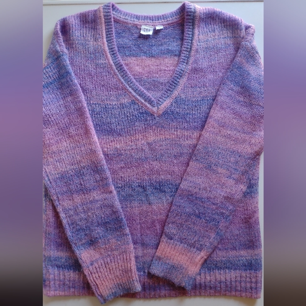 🛑 Gap Multicolored V-Neck Women's XS